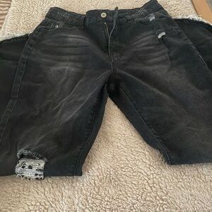 Womens black jeans with flare bottom
Worn once